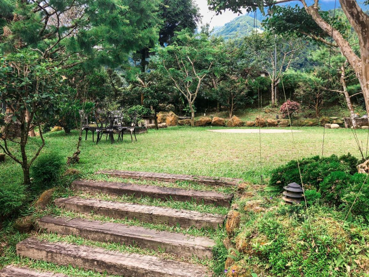溪頭吉野民宿ji-Ye Lugu Extérieur photo
