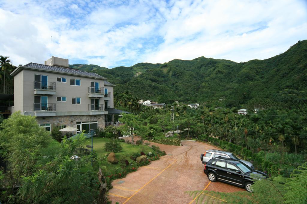 溪頭吉野民宿ji-Ye Lugu Extérieur photo